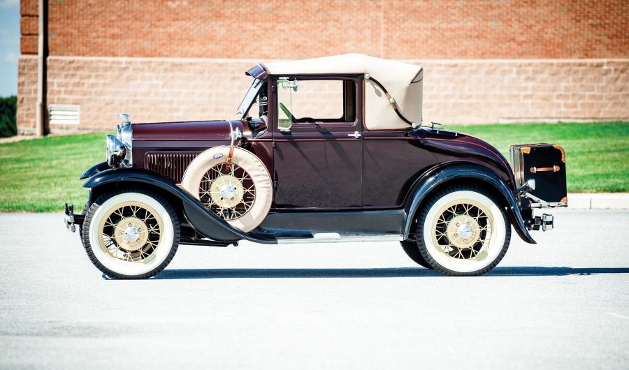  Ford Model A Sport Coupe 1930 года  (фото 5 из 8)
